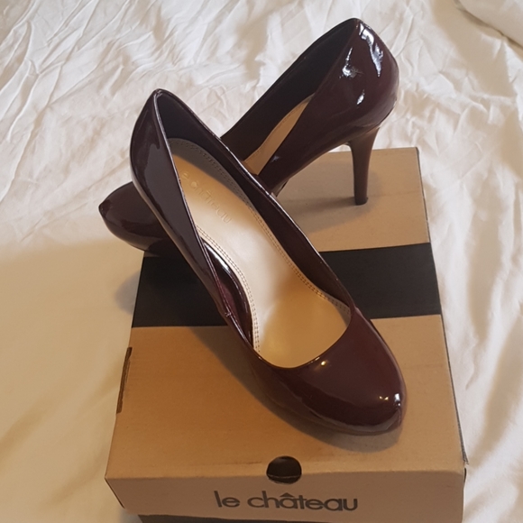 Shoes - Picture 4 of 5